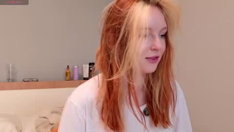 angelwise online show from August 6, 3:08 am