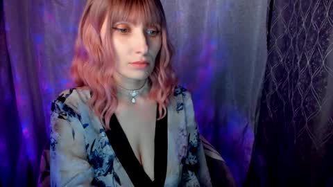 Angie online show from January 7, 12:45 am