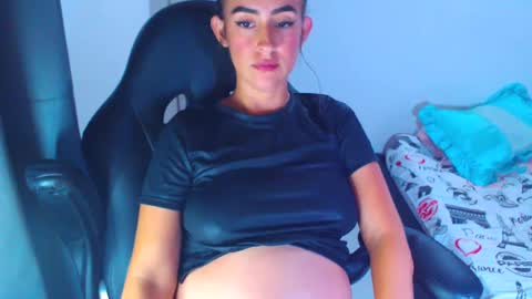 IG angie dreamgirl01 online show from December 13, 9:09 pm