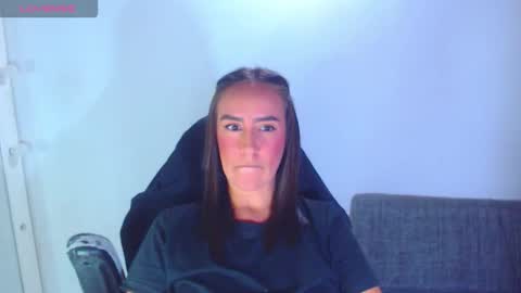 IG angie dreamgirl01 online show from December 4, 2:43 am