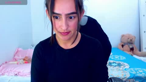 IG angie dreamgirl01 online show from April 18, 12:03 am