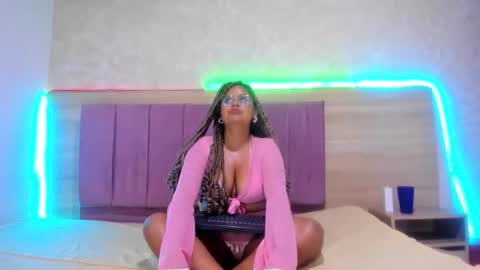 angiekatrinacm101 online show from February 19, 11:39 am