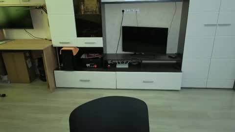 vodka online show from April 15, 6:53 am