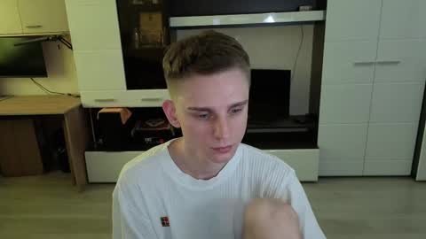 vodka online show from May 15, 6:42 am
