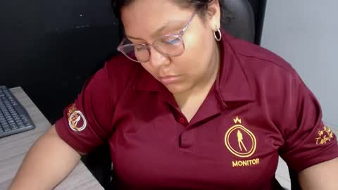 angy online show from September 30, 9:31 pm