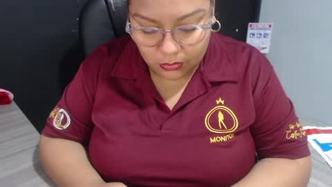 Snapshot of angy_ro12 chatting on May 5, 11:51 am angy online show from May 5, 11:51 am