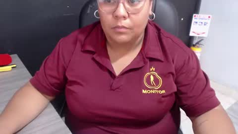 Snapshot of angy_ro12 chatting on July 10, 9:50 pm angy online show from July 10, 9:50 pm