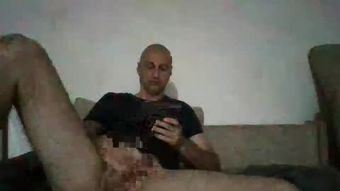 Snapshot of anhel187 chatting on September 22, 9:17 pm anhel187 online show from September 22, 9:17 pm