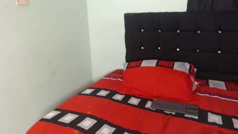 Snapshot of ani_steveson chatting on October 31, 5:08 am ani_steveson online show from October 31, 5:08 am