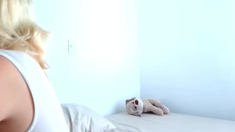 Ania online show from November 1, 6:21 pm