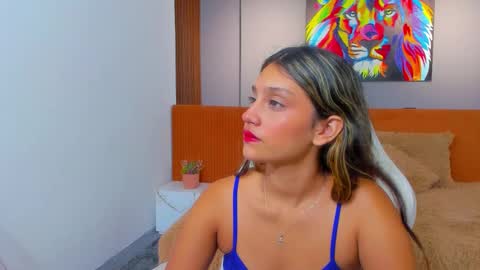 anni online show from February 1, 2:32 am