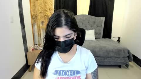 Anissa online show from February 5, 1:38 pm