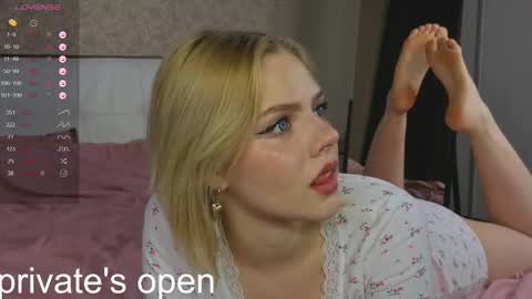 Alice online show from November 7, 2:06 pm