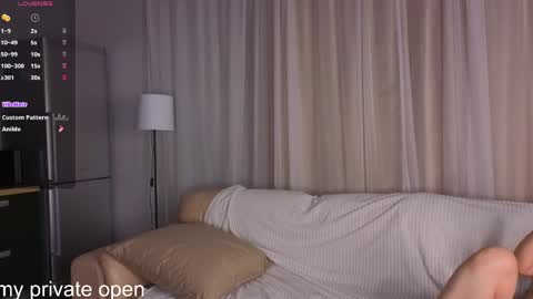 Alice online show from April 7, 3:23 pm