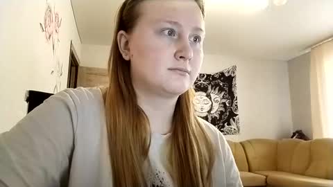 Anika online show from November 29, 9:01 am