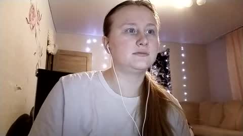 Anika online show from January 6, 7:17 pm