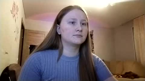 Anika online show from April 16, 7:03 pm