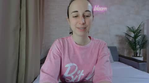 anikabloom online show from January 18, 3:20 am