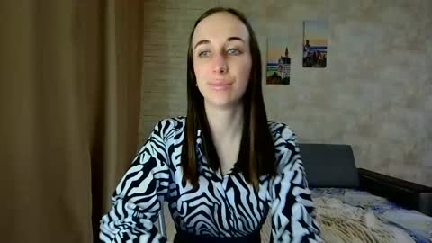 anikabloom online show from April 8, 8:53 pm