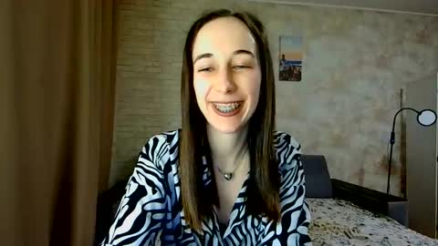 Snapshot of anikabloom chatting on May 9, 7:08 pm anikabloom online show from May 9, 7:08 pm