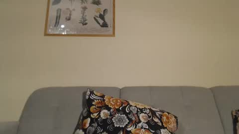 Alice online show from December 23, 5:54 pm