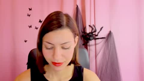 Anni online show from November 30, 5:06 pm