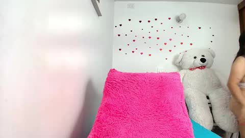 ana independent model online show from October 10, 6:23 am