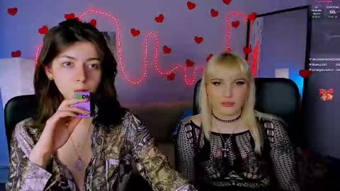 Snapshot of anita_love3 chatting on February 24, 1:58 am anita_love3 online show from February 24, 1:58 am