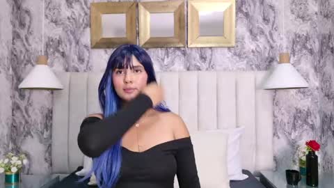 Dania Lpez online show from May 12, 7:11 pm