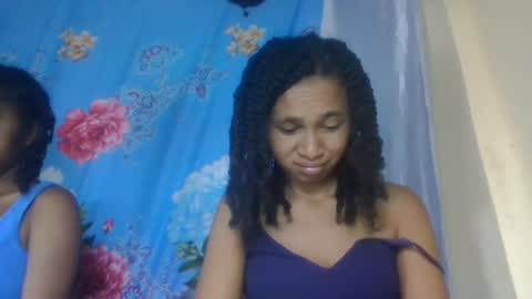 Snapshot of anitaazzh chatting on June 30, 11:44 am anitaazzh online show from June 30, 11:44 am