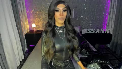 Miss Ann online show from January 19, 6:32 pm