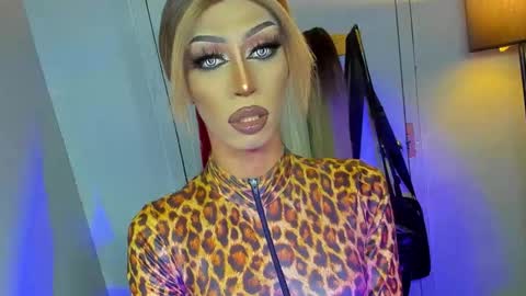 Miss Ann online show from September 16, 5:58 pm