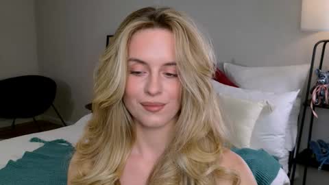 Anita online show from November 21, 1:32 pm