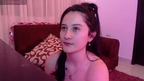 Snapshot of anitafox_ chatting on February 27, 4:31 am Anitafoxx online show from February 27, 4:31 am