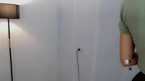 Snapshot of anitaguen chatting on December 10, 7:26 am anita online show from December 10, 7:26 am