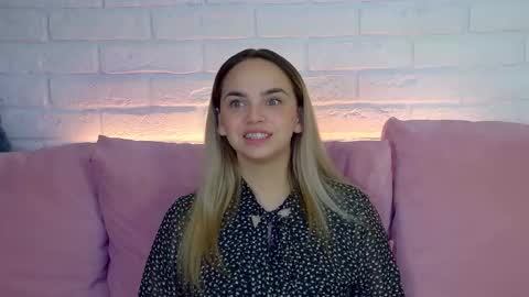 AnitaVenture online show from September 28, 4:18 am