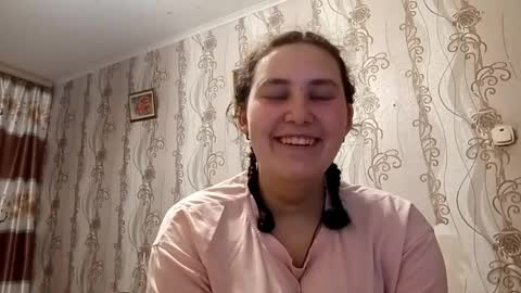 Snapshot of anitraroundy chatting on May 13, 7:55 pm Anita online show from May 13, 7:55 pm