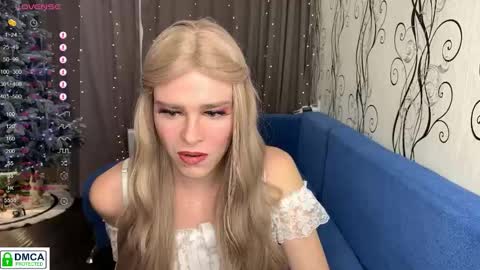 anjalin_sososok online show from January 7, 9:45 am