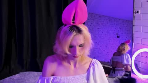 Angel online show from October 13, 6:41 pm