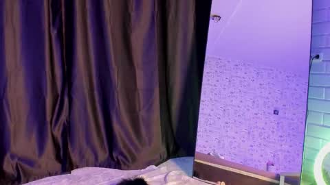 Angel online show from October 23, 6:17 pm