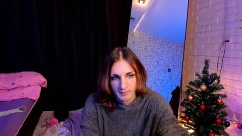 Snapshot of anjella_botton chatting on February 3, 2:53 am Angel online show from February 3, 2:53 am