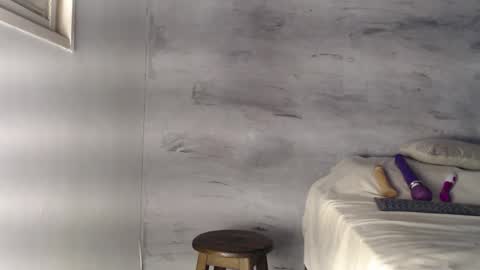 Hello My name is NaiaraPv is OPEN online show from March 11, 6:30 pm