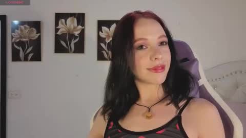 Snapshot of ann_gagner chatting on November 8, 9:35 pm Ana online show from November 8, 9:35 pm