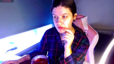 Ann online show from January 6, 10:02 am