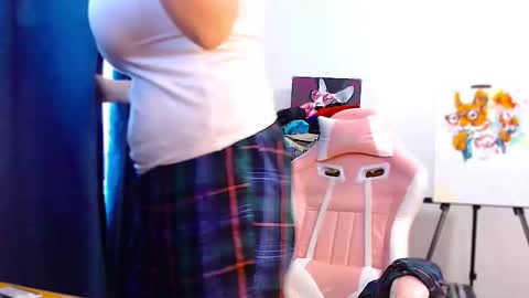 Ann online show from September 12, 8:03 am