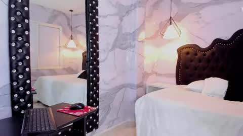 Ana  online show from November 10, 12:48 pm