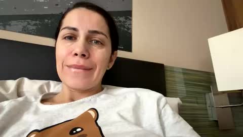 Anna online show from January 8, 8:27 am