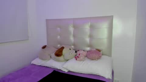 ANNA online show from September 12, 2:28 pm