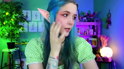 Snapshot of anna_bloom_ chatting on February 5, 4:36 pm Violett online show from February 5, 4:36 pm