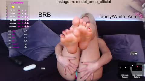 anna_bonbon online show from May 28, 11:51 am